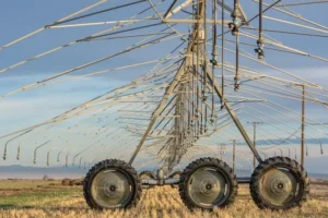 Sistema de Riego por Aspersión: Eficiencia y Versatilidad. 4 sistema de riego por aspersion